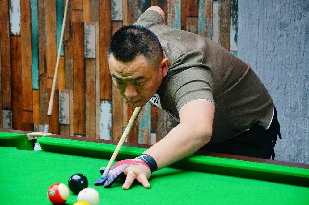 体育转会文件进展顺利 艾克森或迎来巴乙联赛首秀