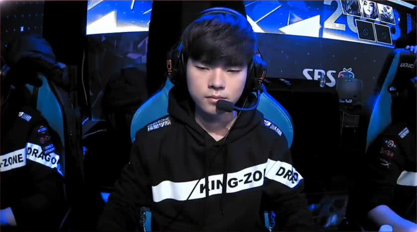 尽管目前面 尽管目前面